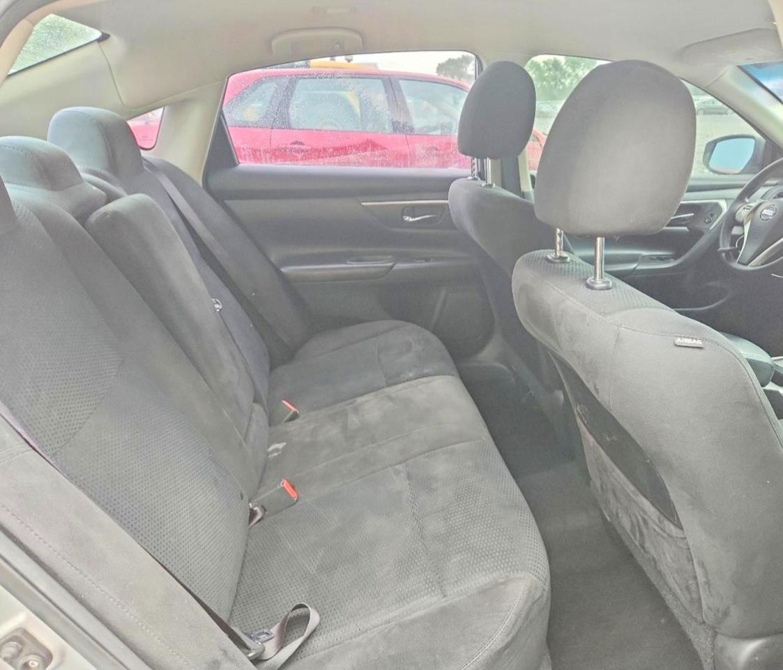 2015 Nissan Altima 2.5 S - zdjęcie 10