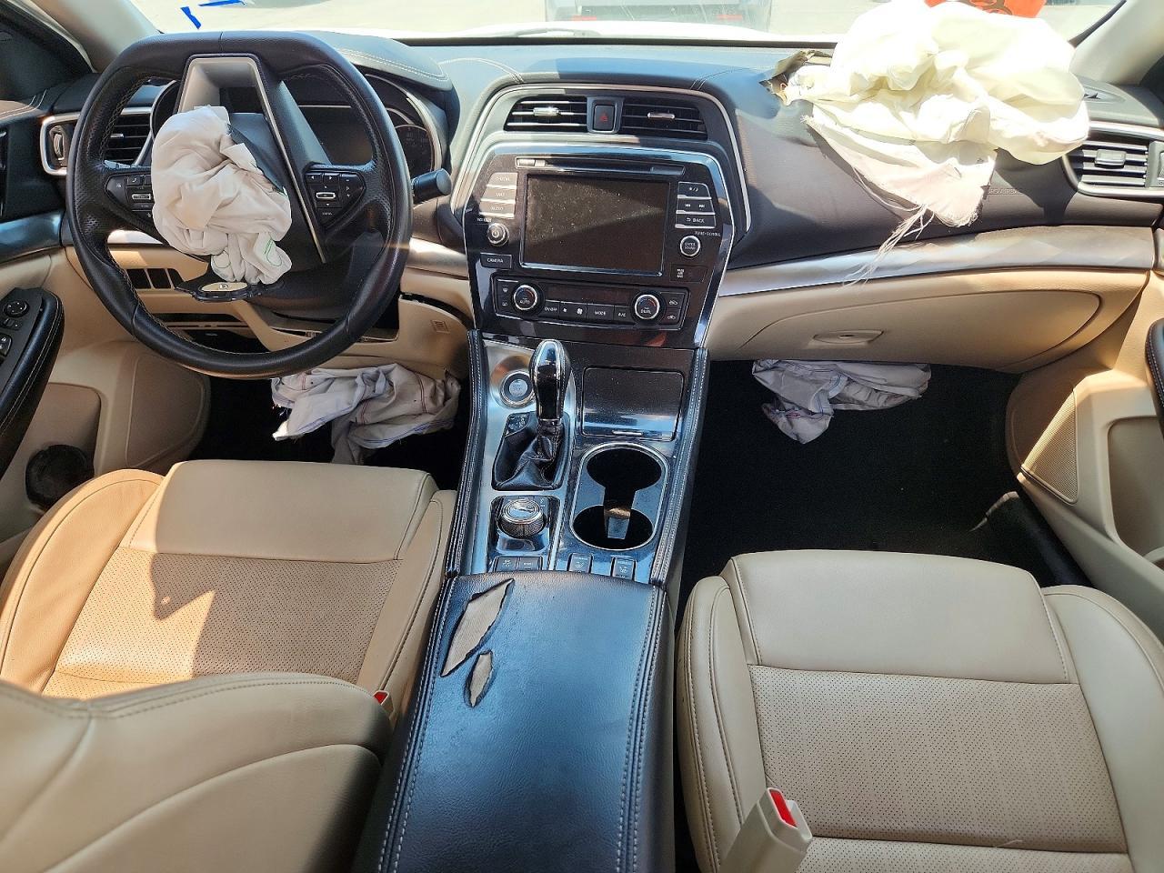 2021 Nissan Maxima Sv - zdjęcie 8