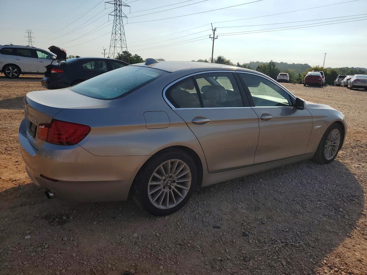 2013 BMW 535 I - zdjęcie 3