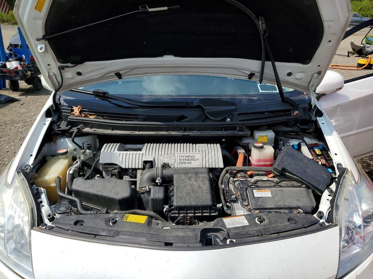2015 Toyota Prius Persona Series - zdjęcie 11