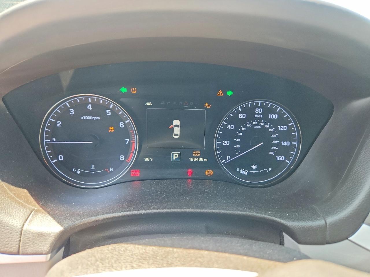 2015 Hyundai Genesis 3.8L - zdjęcie 9