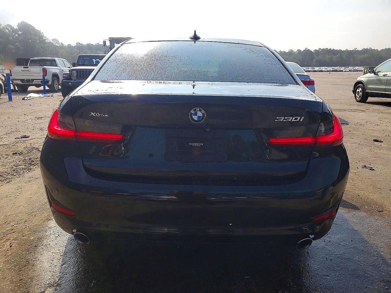 2020 BMW Seria 3 330i - zdjęcie 6