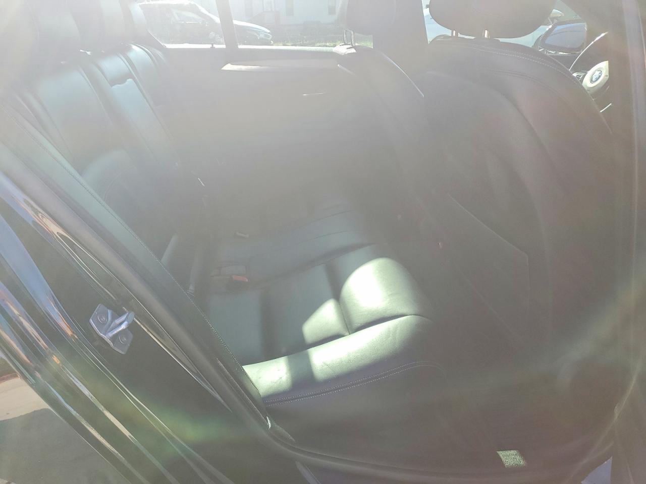2016 BMW 5 Series - zdjęcie 10