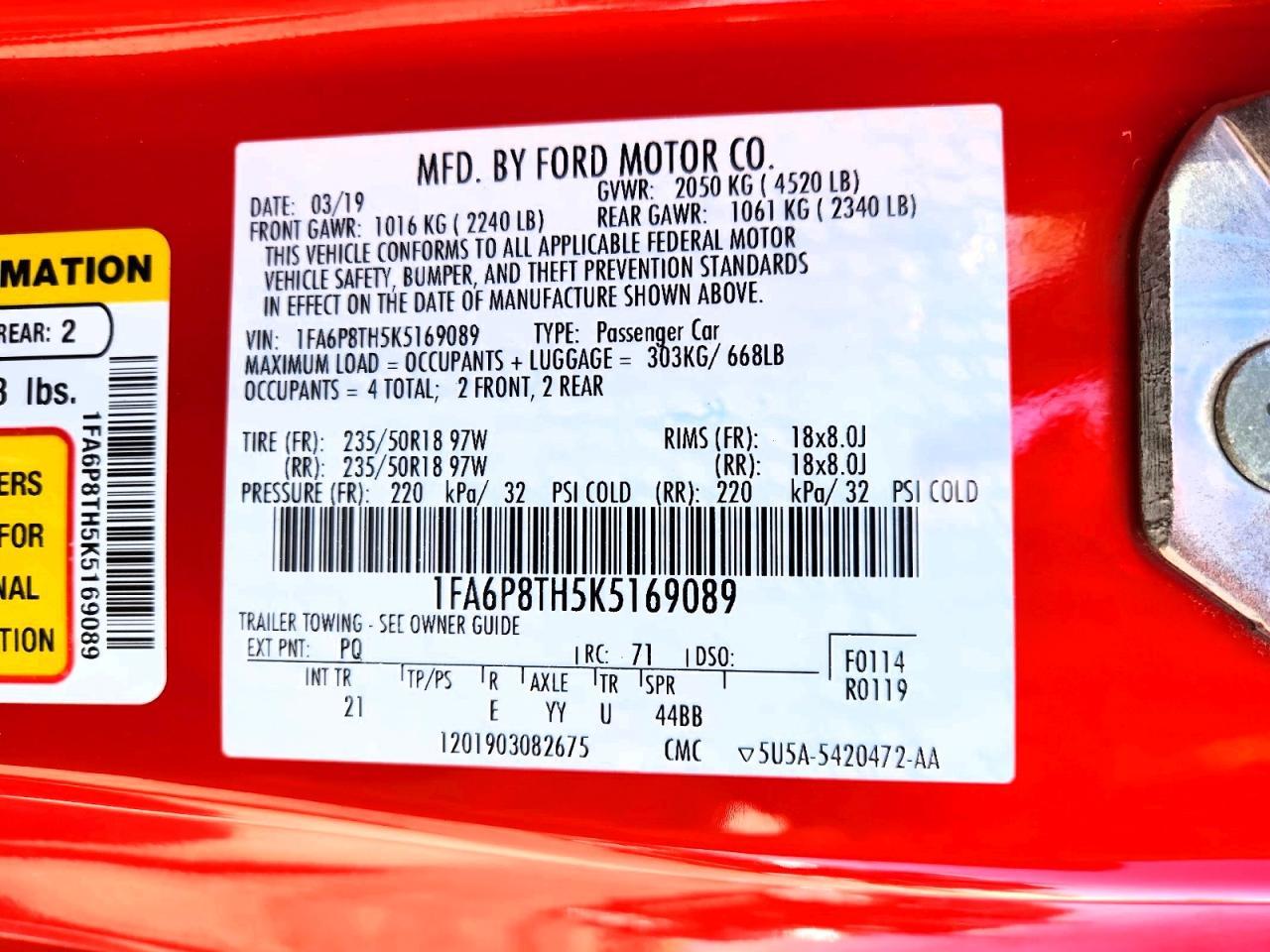 2019 Ford Mustang - zdjęcie 12