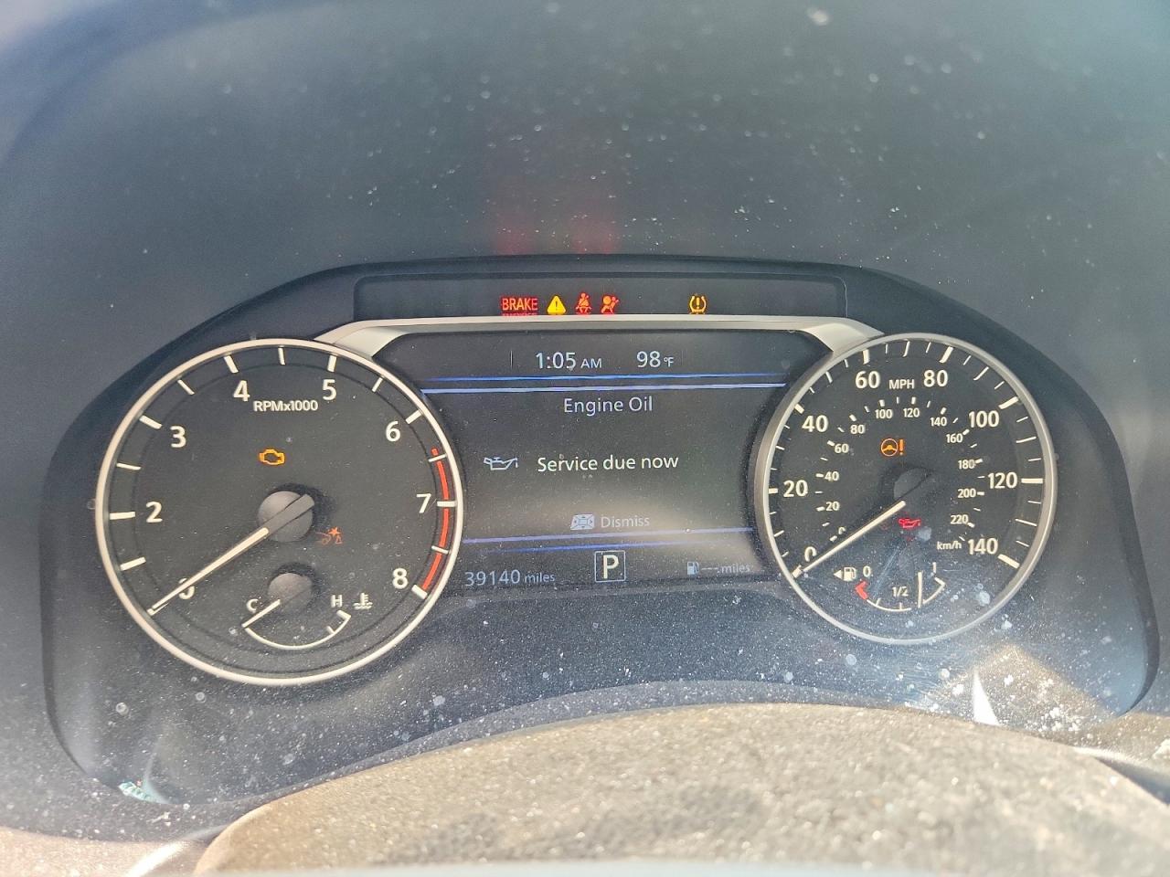 2022 Nissan Altima Sr - zdjęcie 9