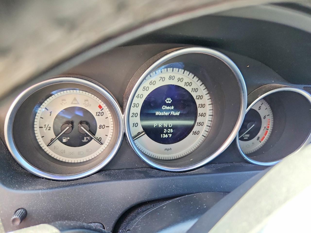 2013 Mercedes-Benz C 250 - zdjęcie 9