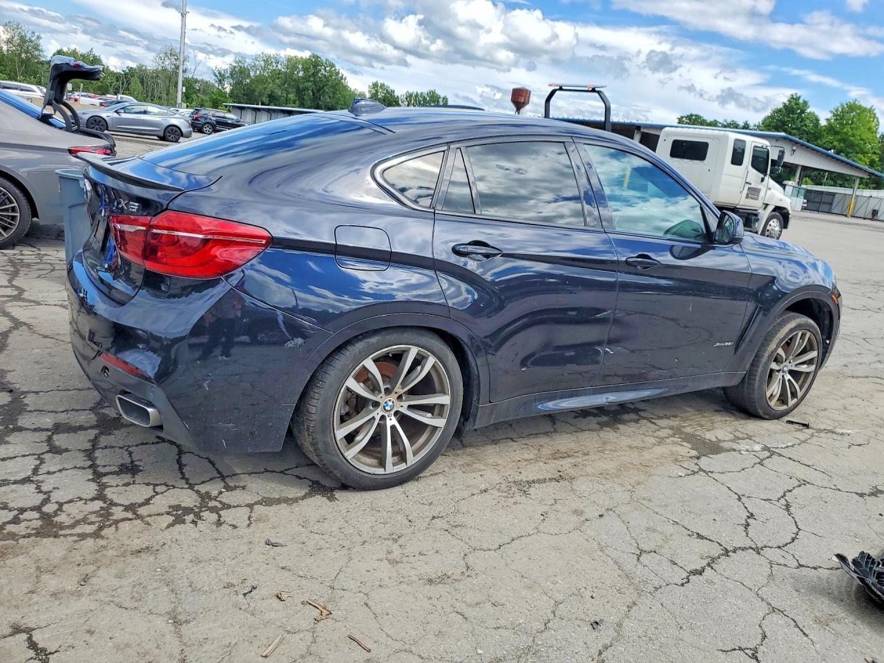 2015 BMW X6 xDrive35I - zdjęcie 3