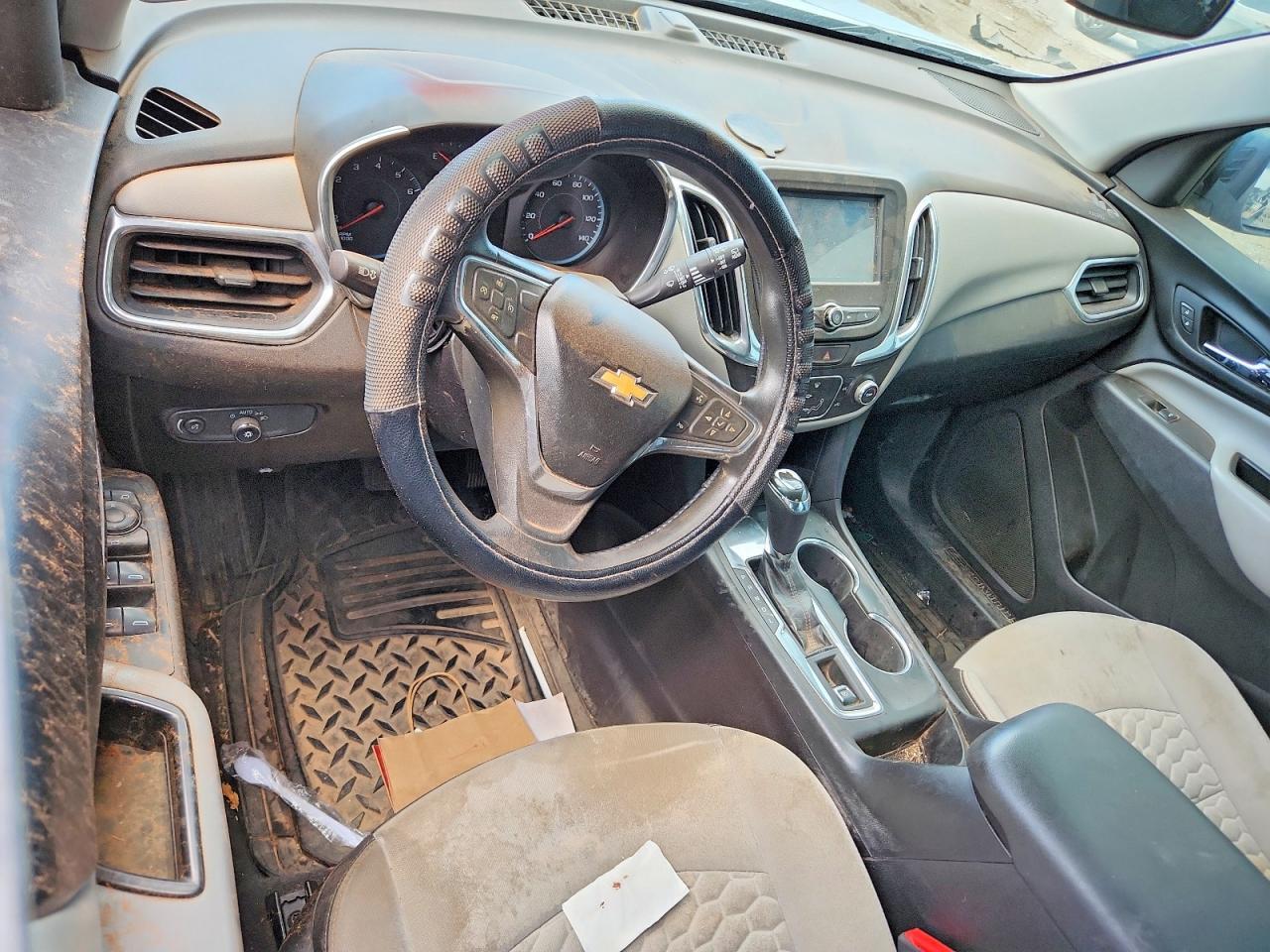 2018 Chevrolet Equinox Ls - zdjęcie 8