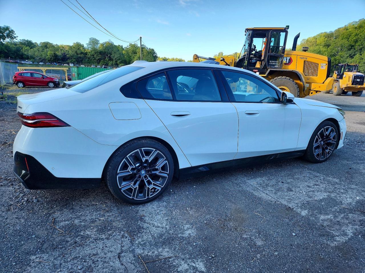 2025 BMW I5 xDrive 40 - zdjęcie 3