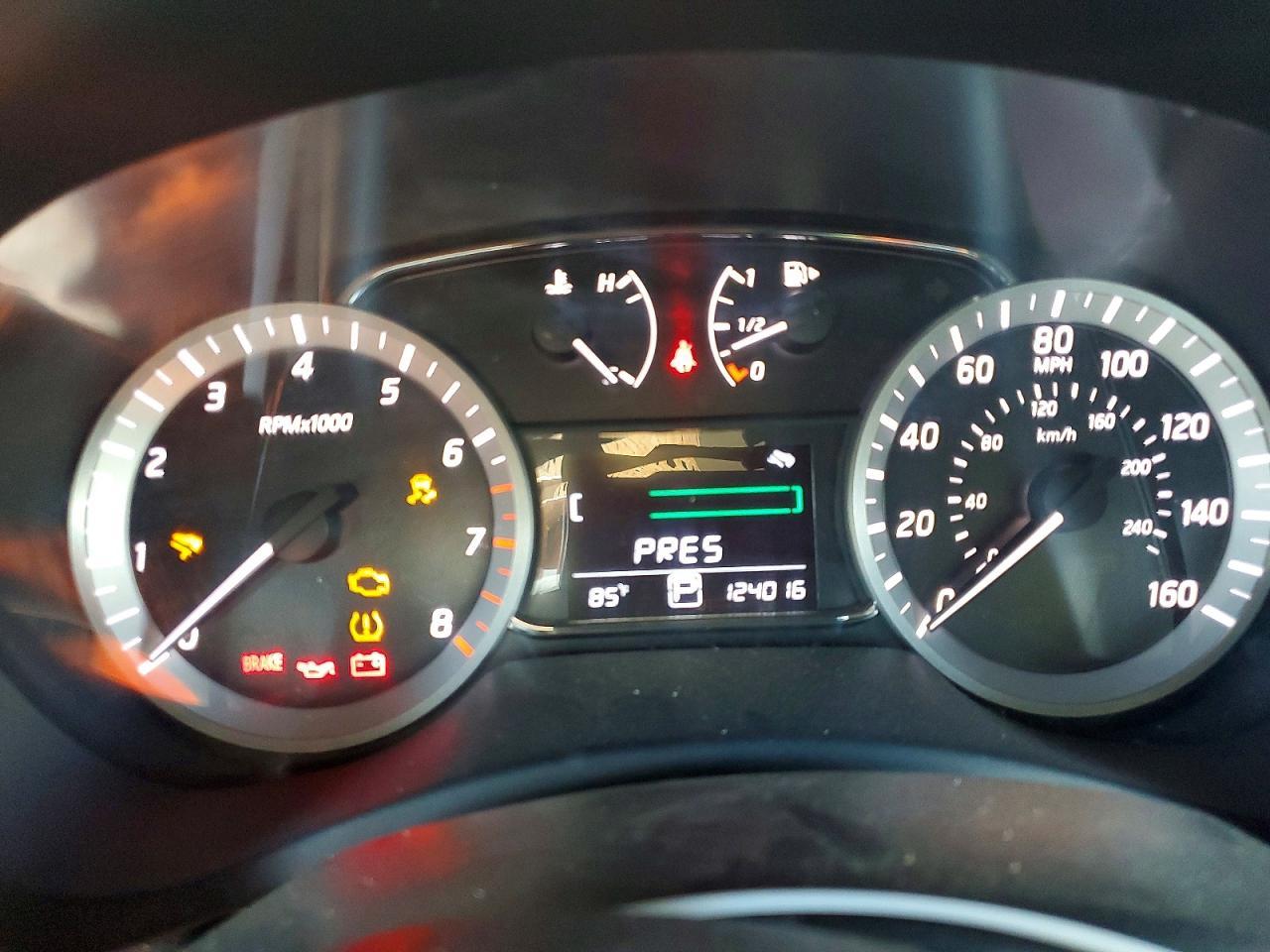 2013 Nissan Sentra S - zdjęcie 9