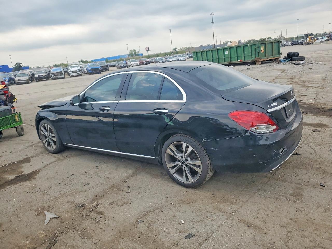 2018 Mercedes-Benz C 300 - zdjęcie 2
