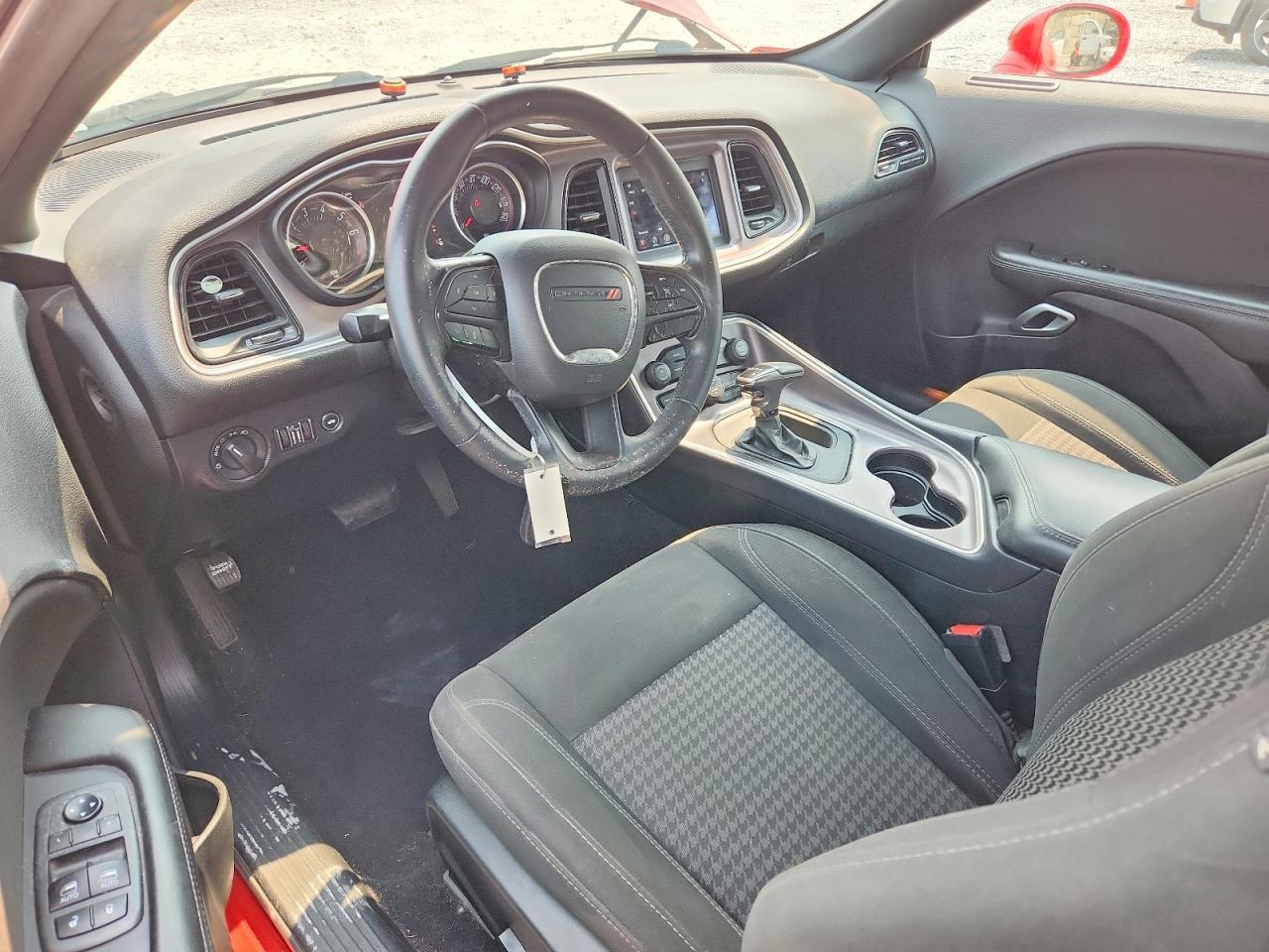 2019 Dodge Challenger Sxt - zdjęcie 8