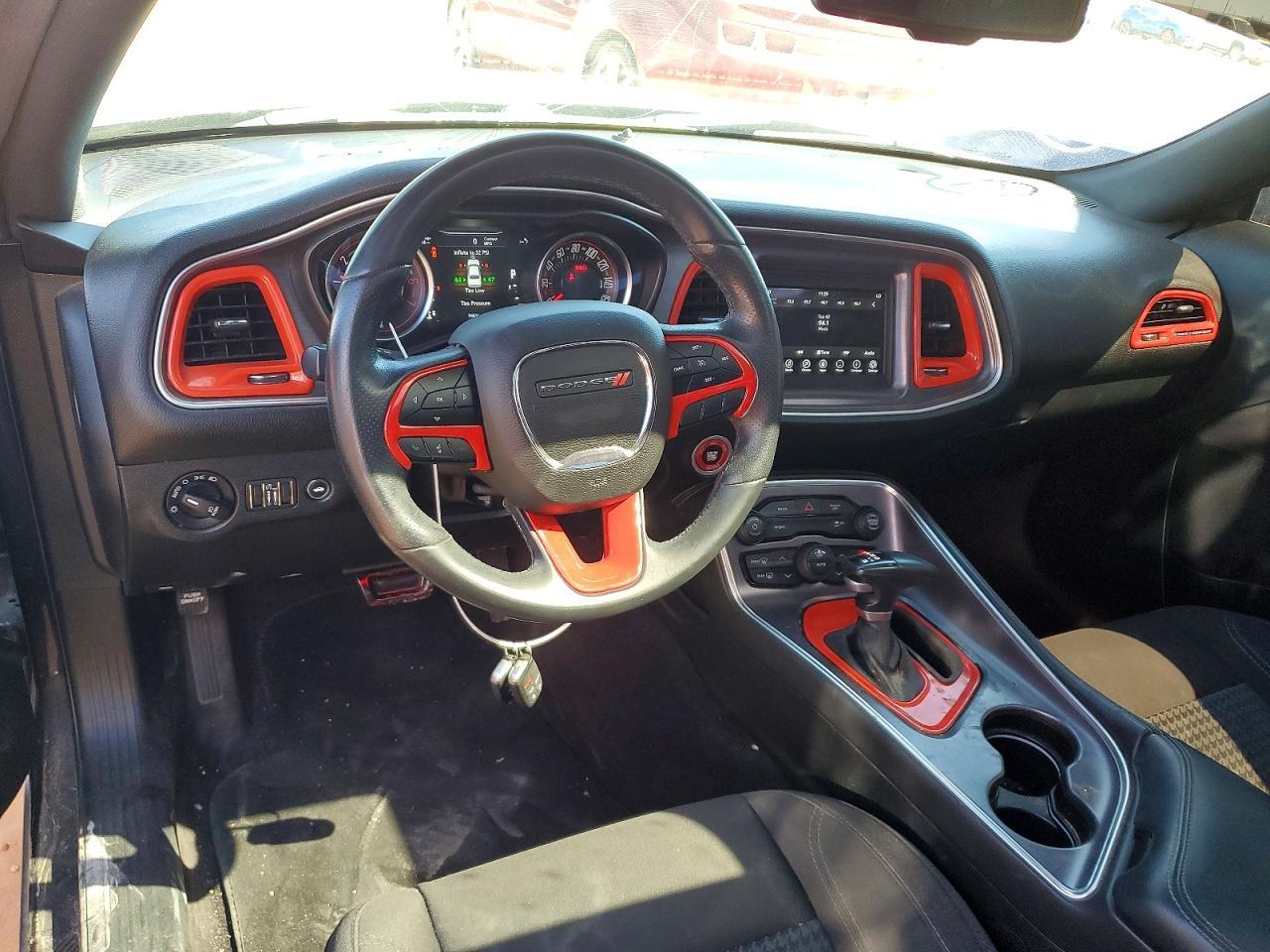 2018 Dodge Challenger R/T - zdjęcie 8