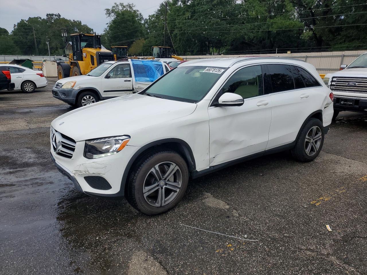 2017 Mercedes-Benz Glc 300 - zdjęcie główne