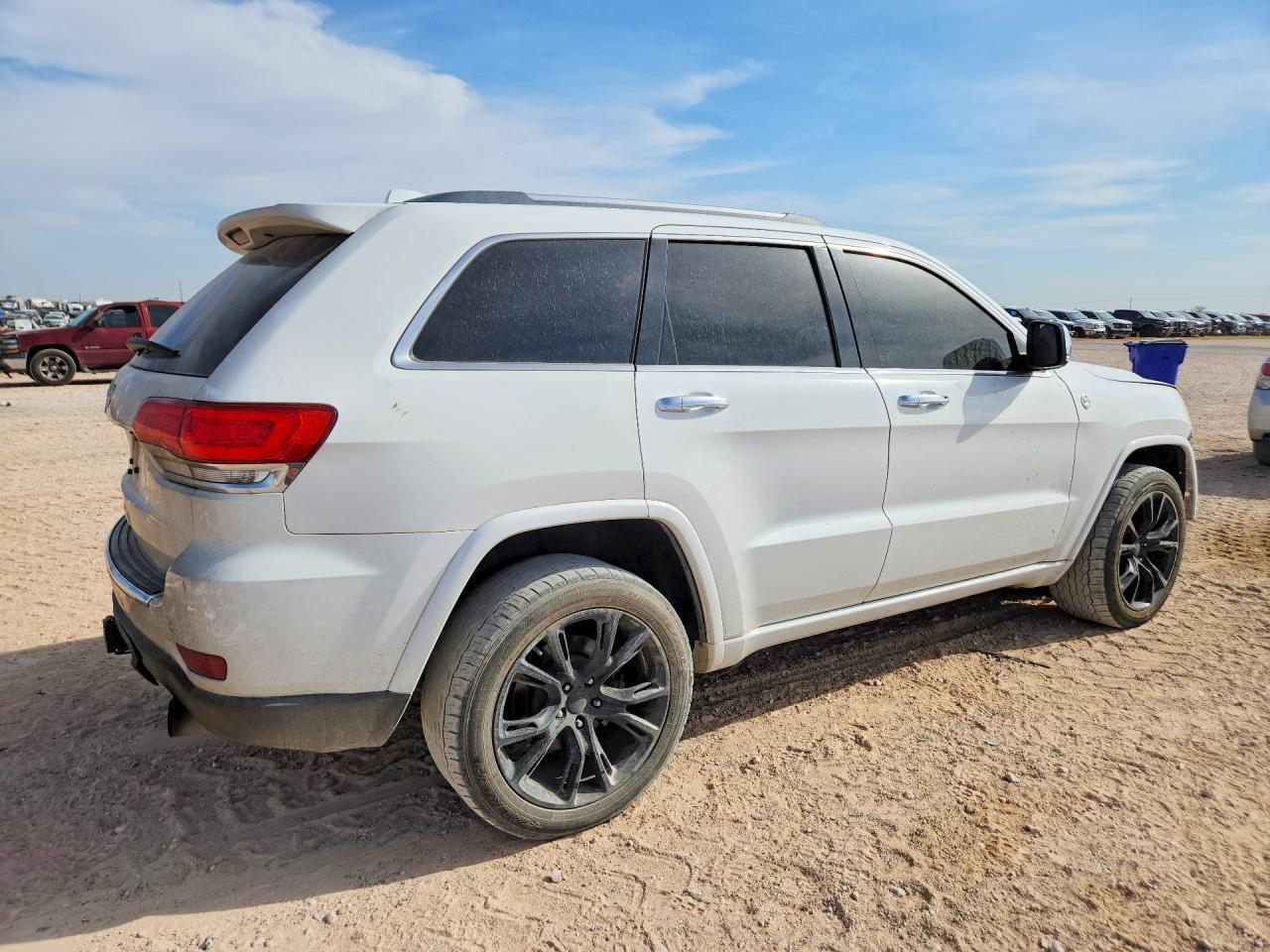 2015 Jeep Grand Cherokee Overland - zdjęcie 3