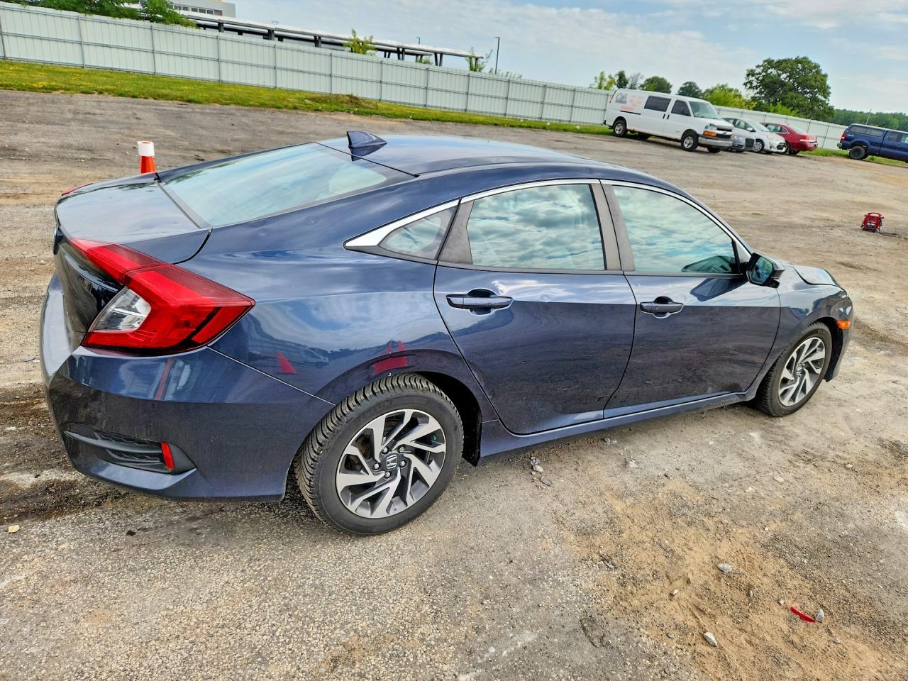 2018 Honda Civic Ex - zdjęcie 3