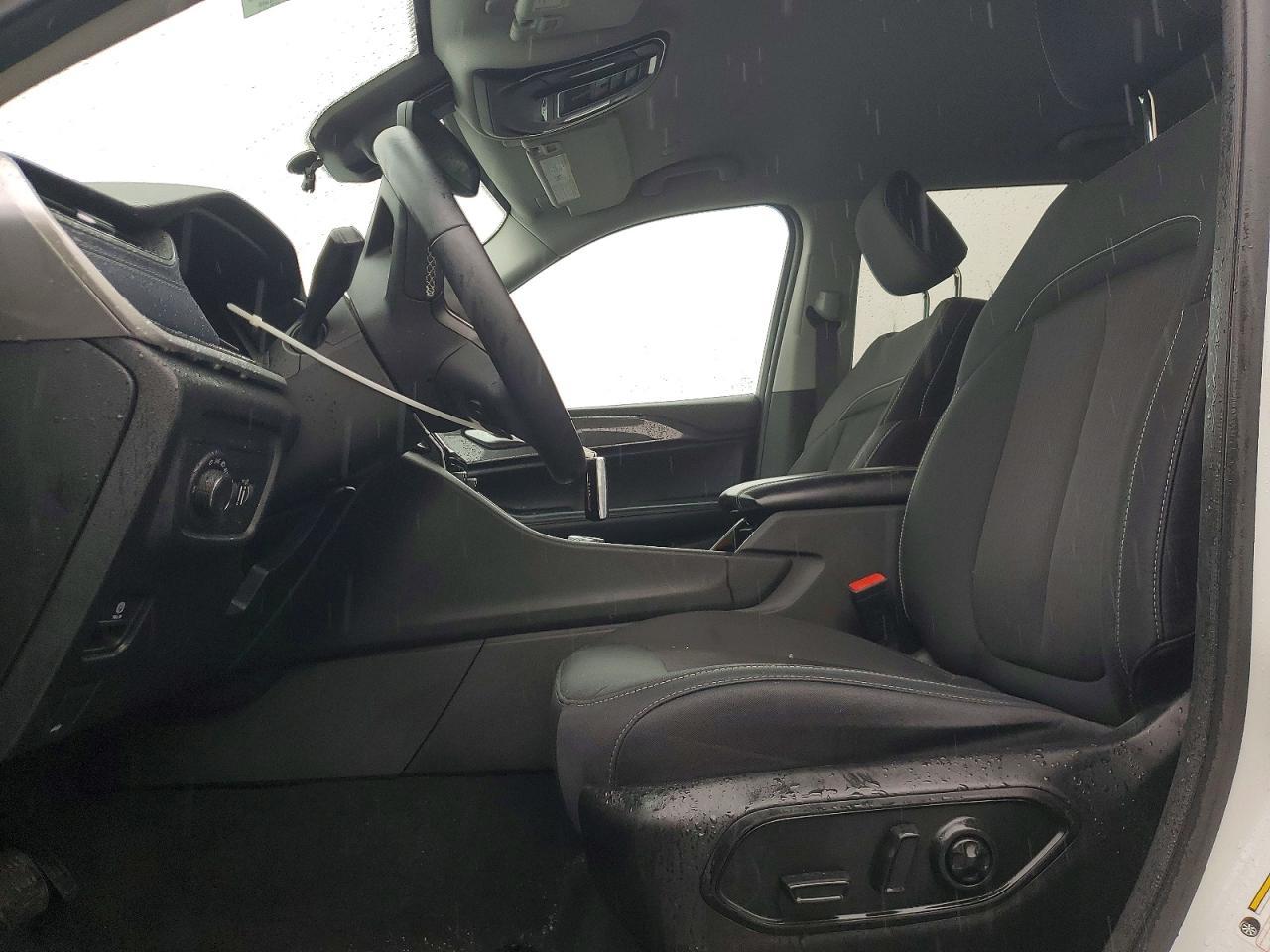 2021 Jeep Grand Cherokee L Laredo - zdjęcie 7