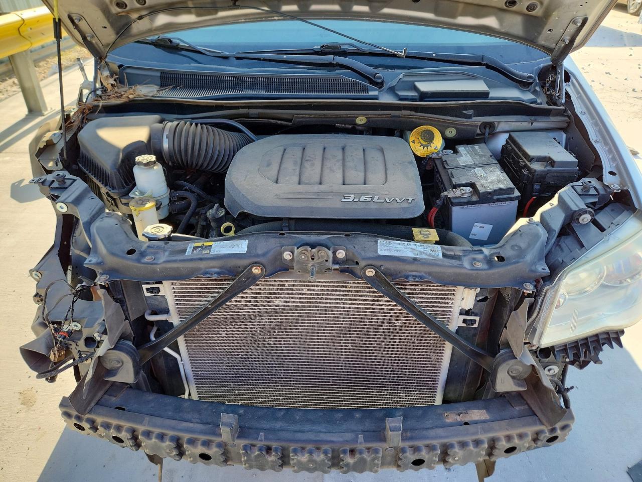 2016 Dodge Grand Caravan Se - zdjęcie 12