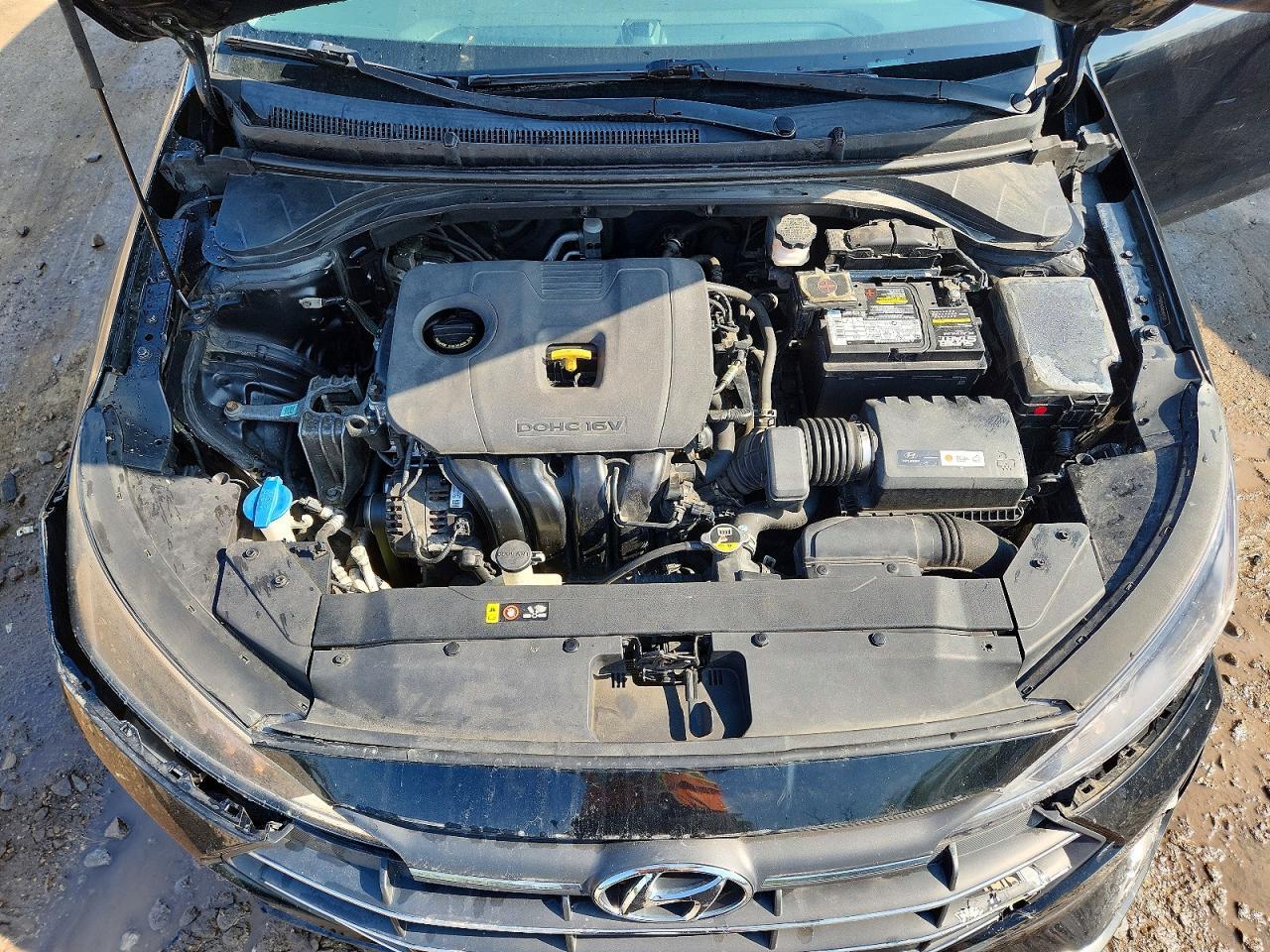 2019 Hyundai Elantra Se - zdjęcie 11