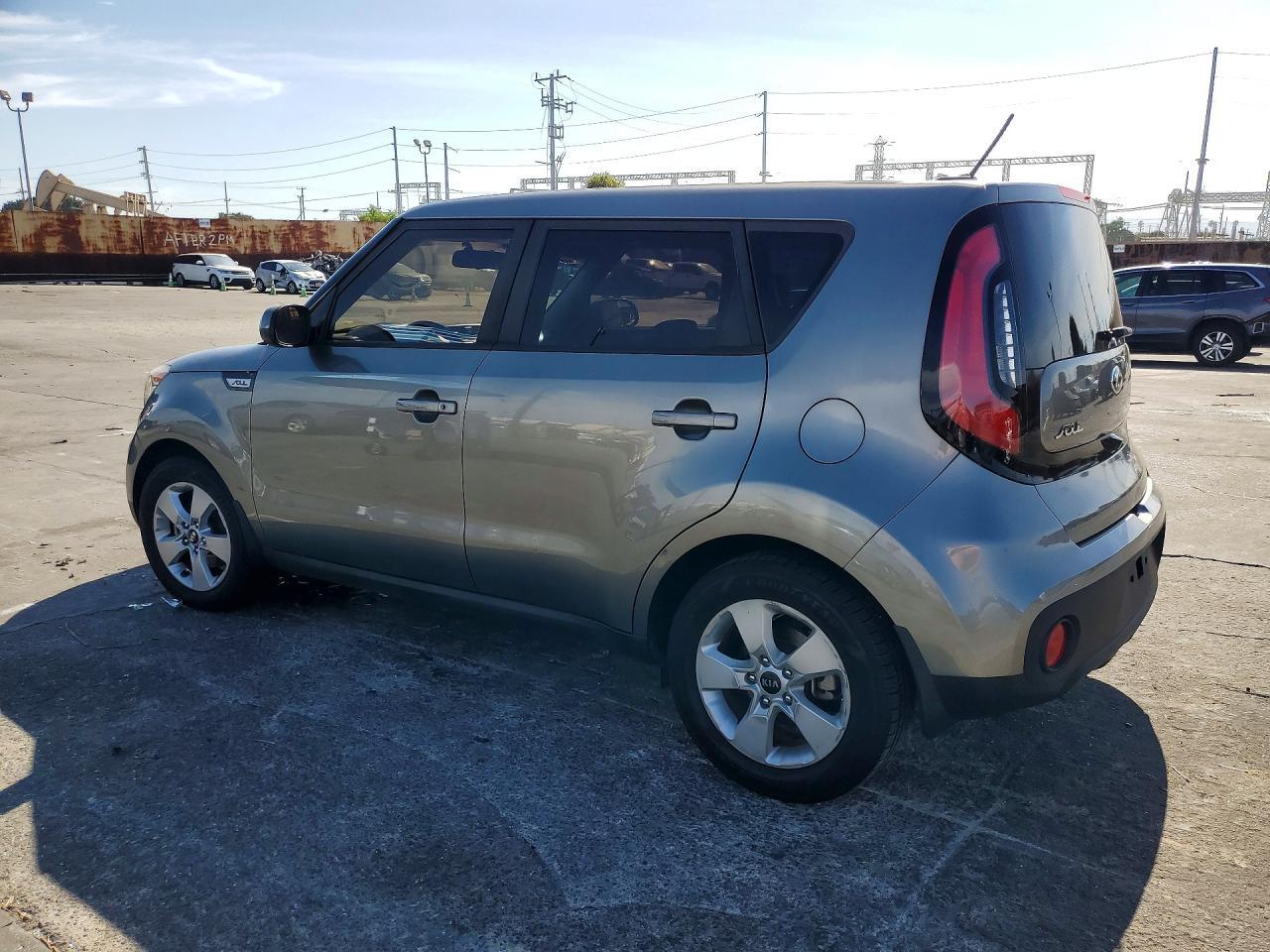 2019 Kia Soul Base - zdjęcie 2