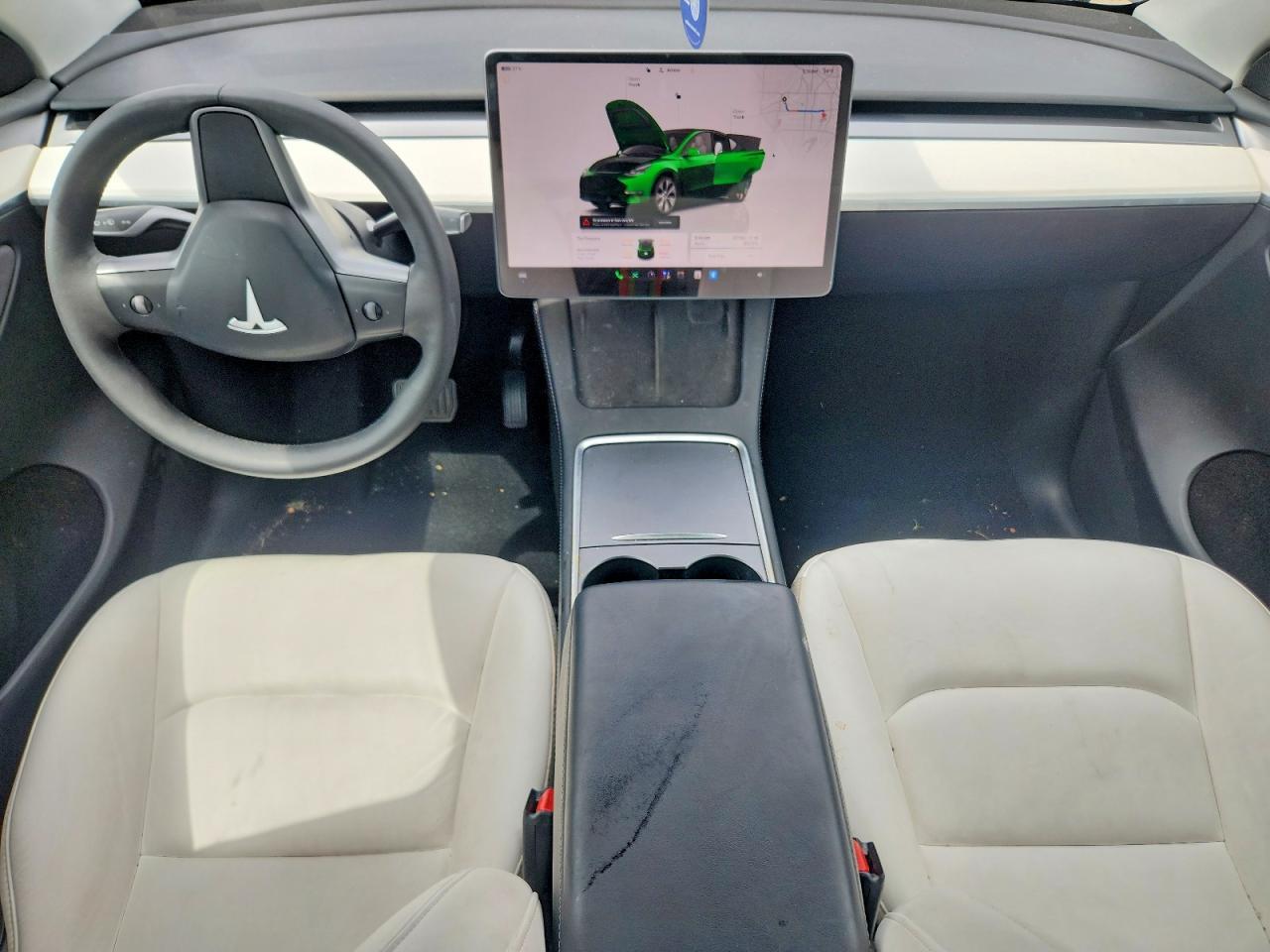 2024 Tesla Model Y - zdjęcie 8