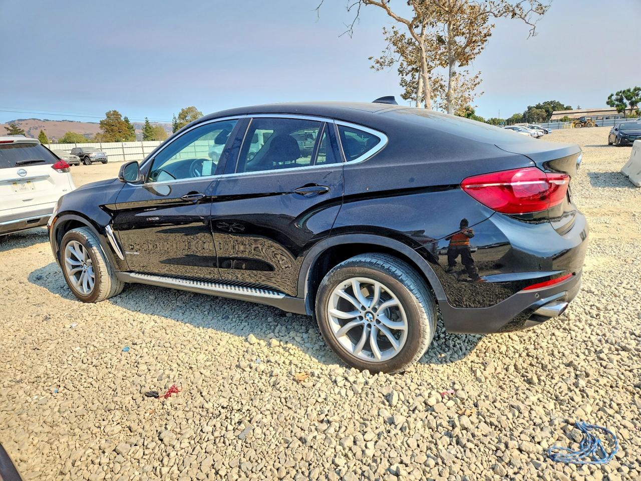 2016 BMW X6 Sdrive35I - zdjęcie 2