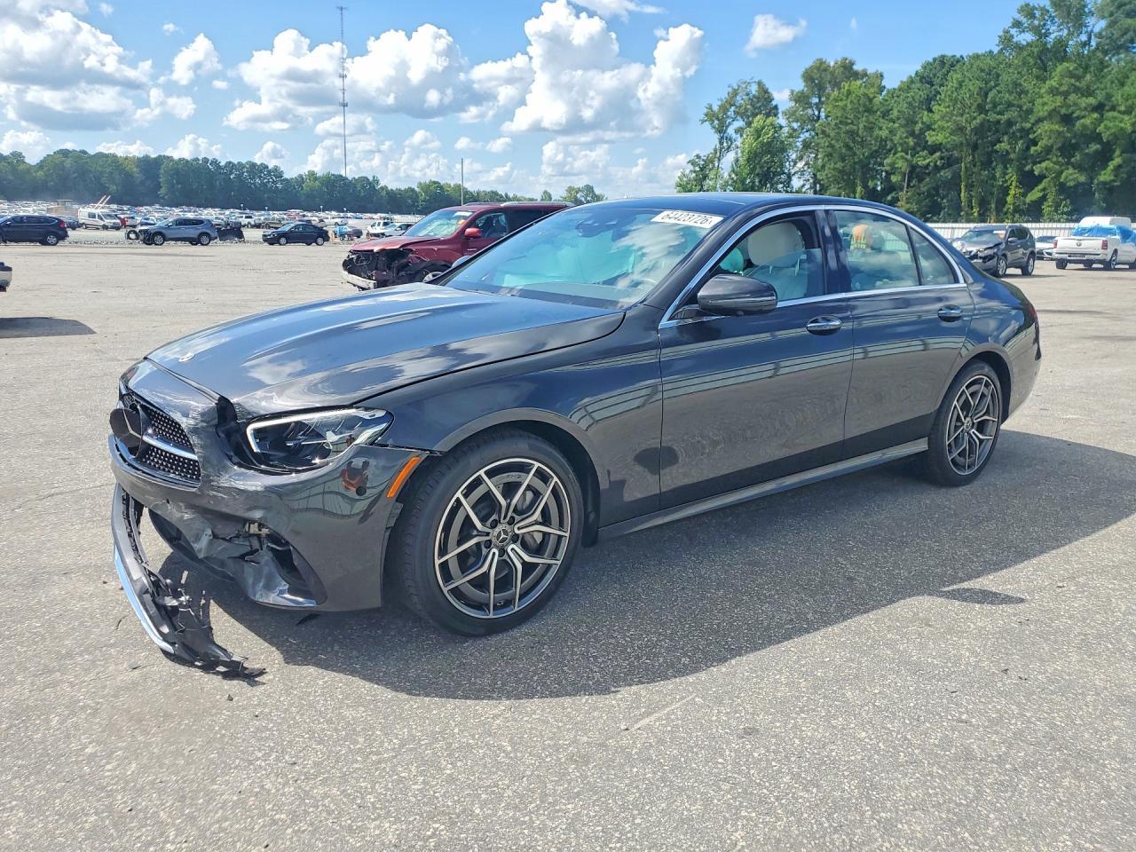 2023 Mercedes-Benz E 350 - zdjęcie główne