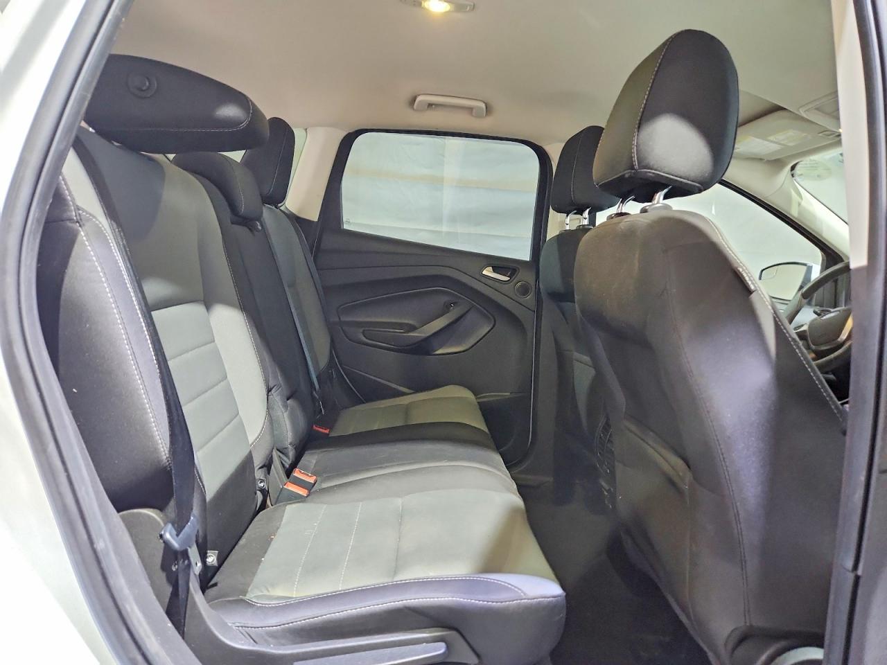 2016 Ford Escape Se - zdjęcie 11