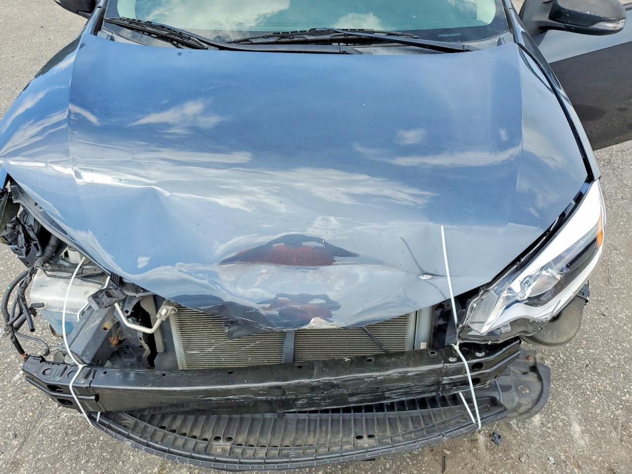 2015 Toyota Corolla S Plus - zdjęcie 11