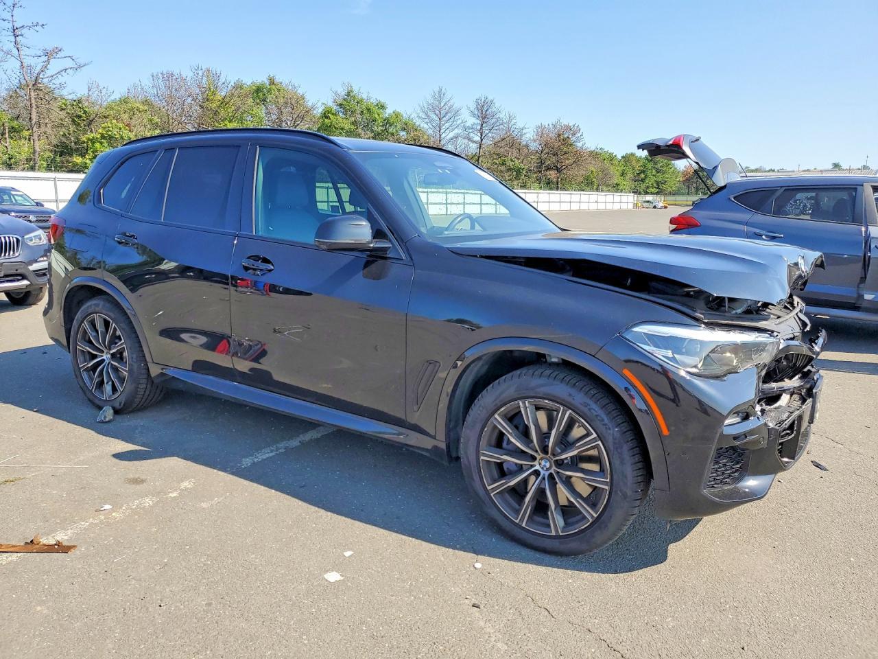 2021 BMW X5 M50I - zdjęcie 4