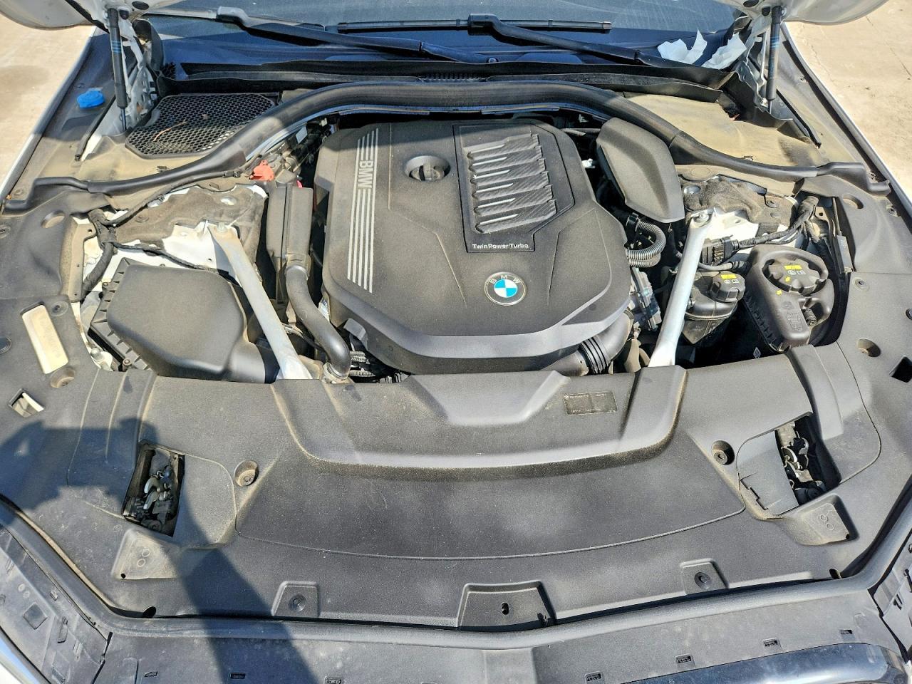 2021 BMW 740 I - zdjęcie 11
