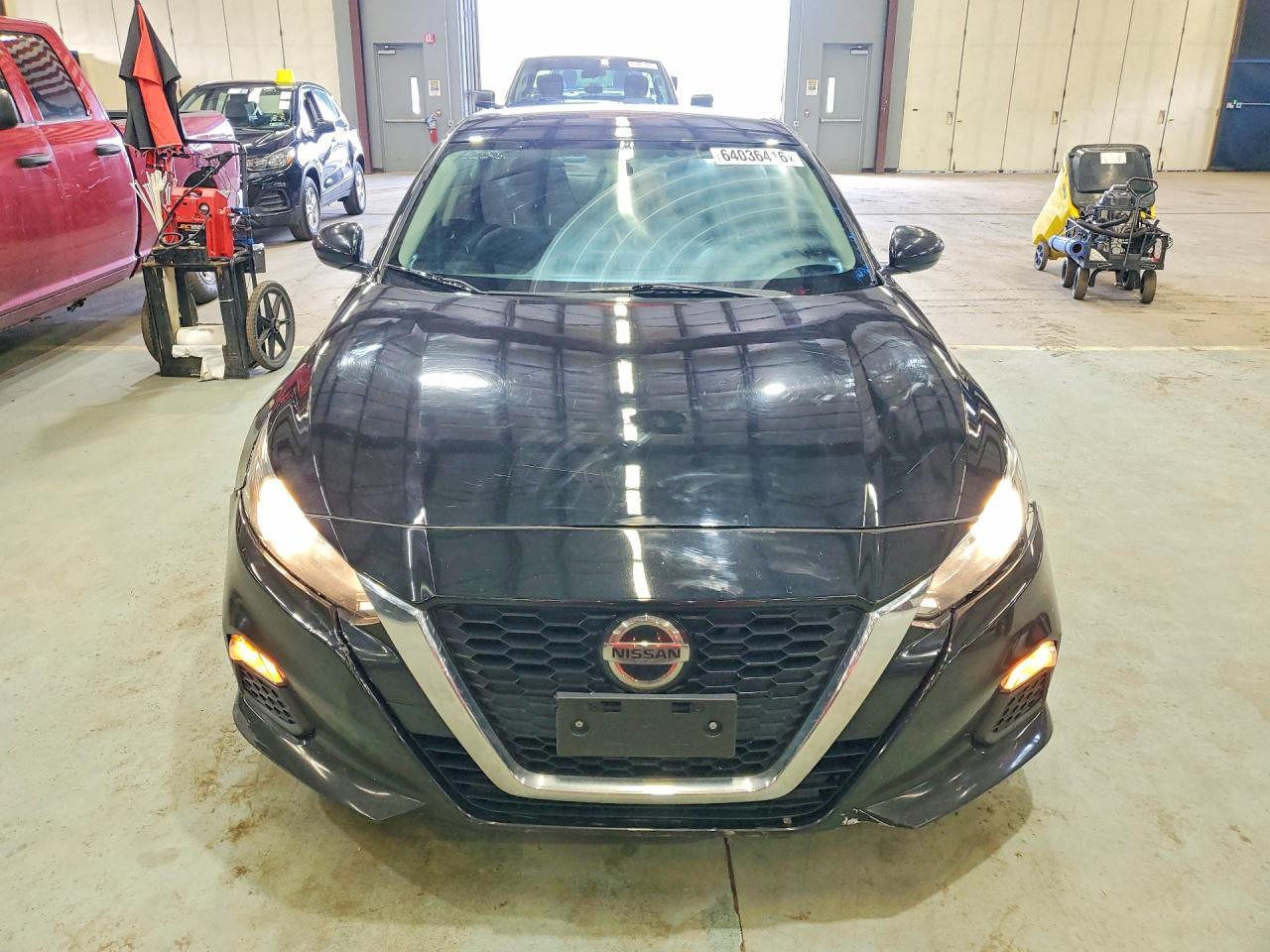 2020 Nissan Altima - zdjęcie 5