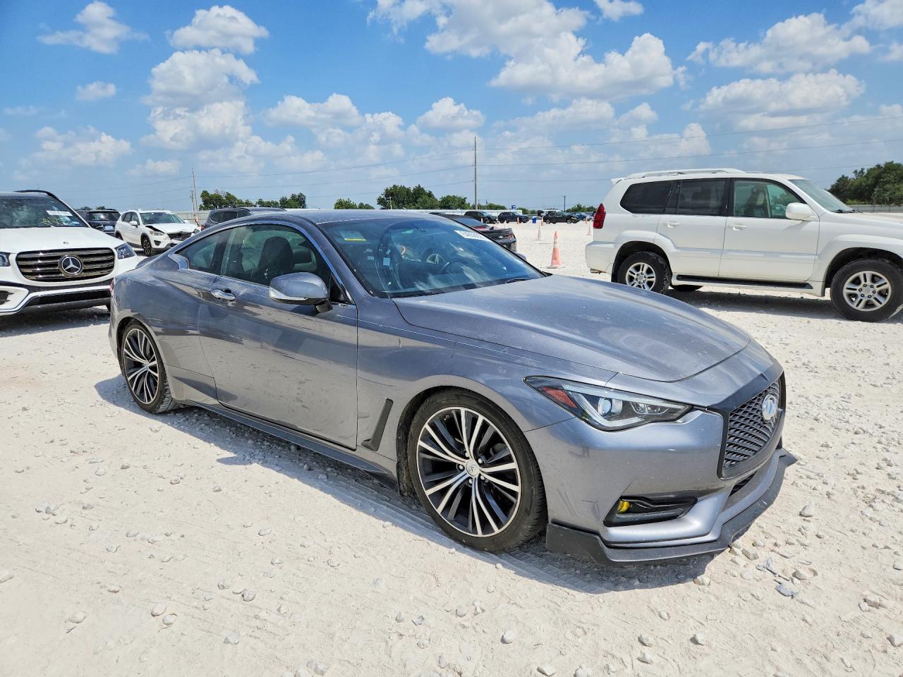 2017 Infiniti Q60 2.0T Premium - zdjęcie 4