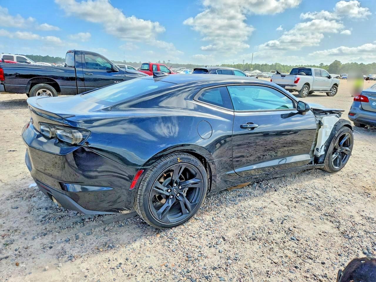 2020 Chevrolet Camaro Lt - zdjęcie 3