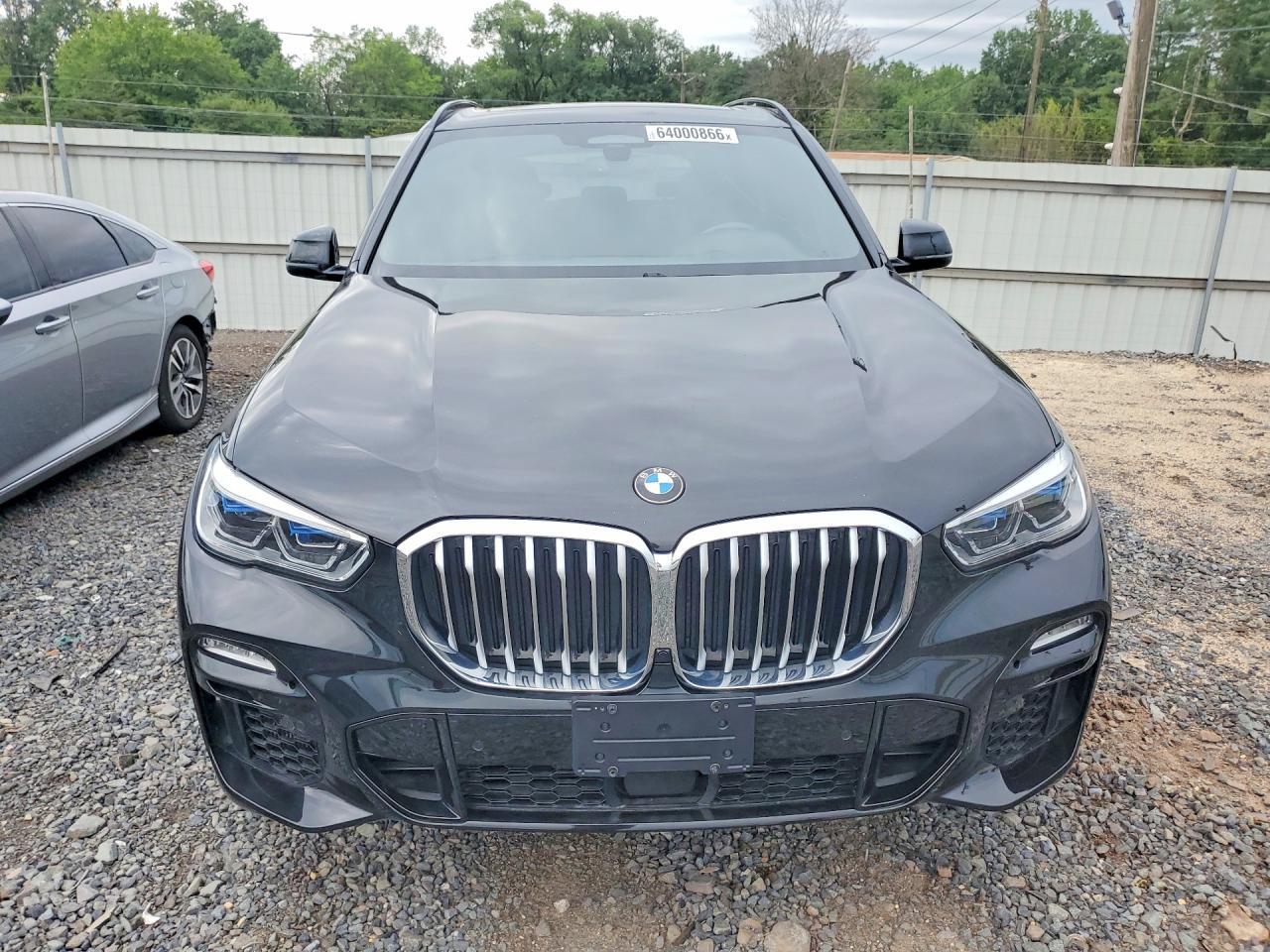 2019 BMW X5 xDrive50I - zdjęcie 5