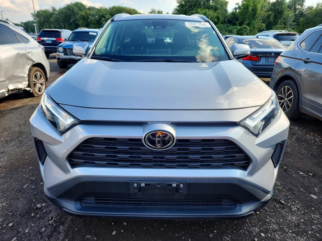 2024 Toyota Rav4 Xle - zdjęcie 5