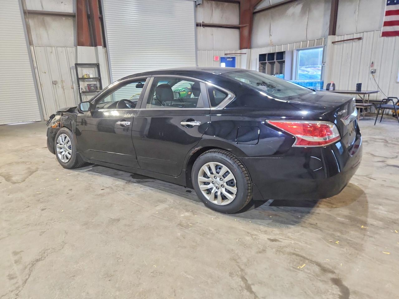 2015 Nissan Altima 2.5 S - zdjęcie 2
