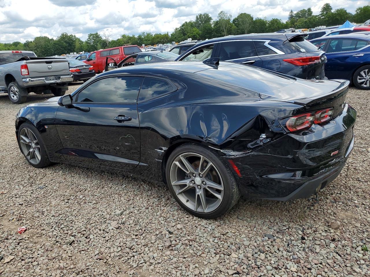 2020 Chevrolet Camaro Ls - zdjęcie 2