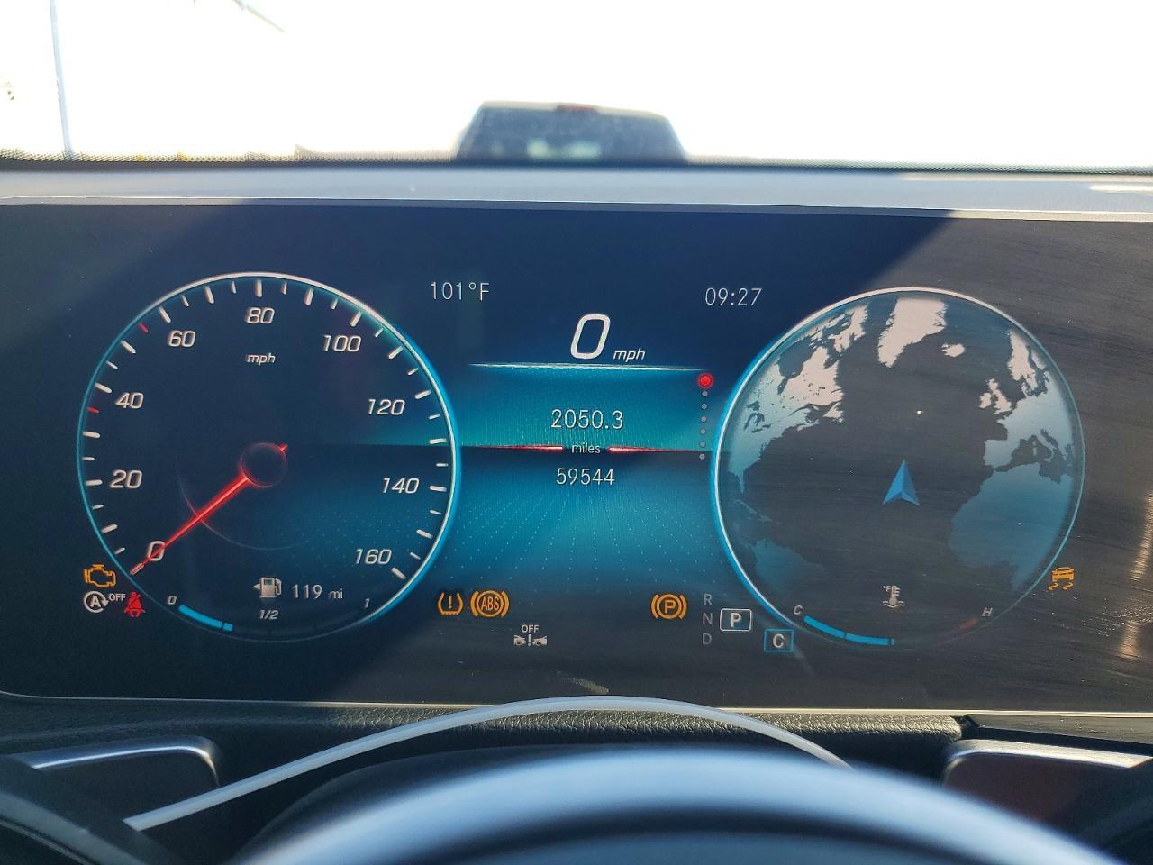 2021 Mercedes-Benz Glb 250 - zdjęcie 9