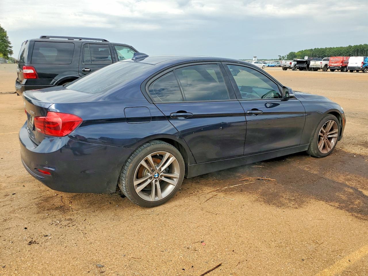 BMW Seria 3 - zdjęcie 3