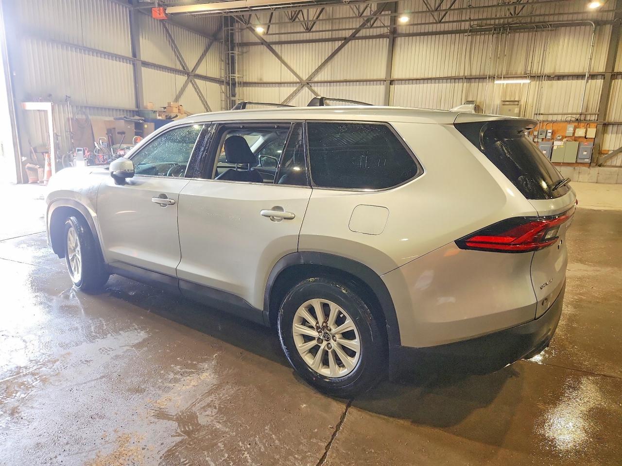 2024 Toyota Grand Highlander Hybrid Xle - zdjęcie 2