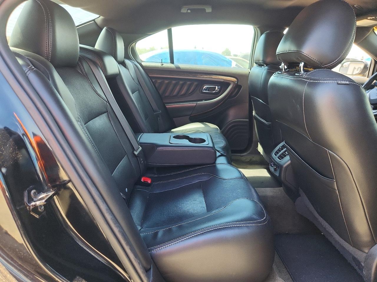 2014 Ford Taurus Limited - zdjęcie 10