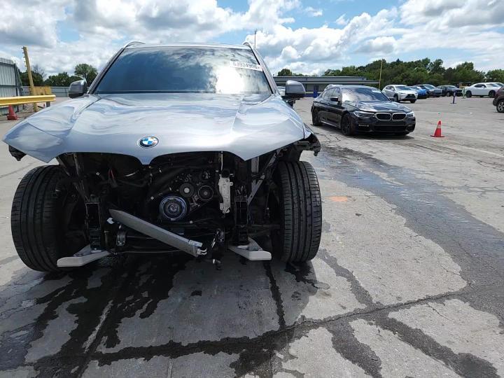 2024 BMW X5 xDrive40I - zdjęcie 15
