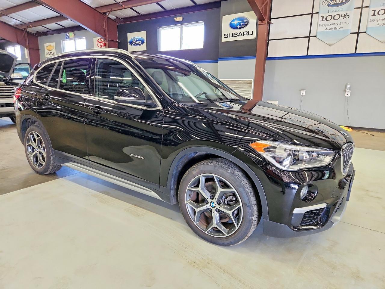 2017 BMW X1 xDrive28I - zdjęcie 4