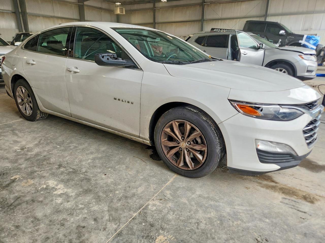 2022 Chevrolet Malibu Lt - zdjęcie 4