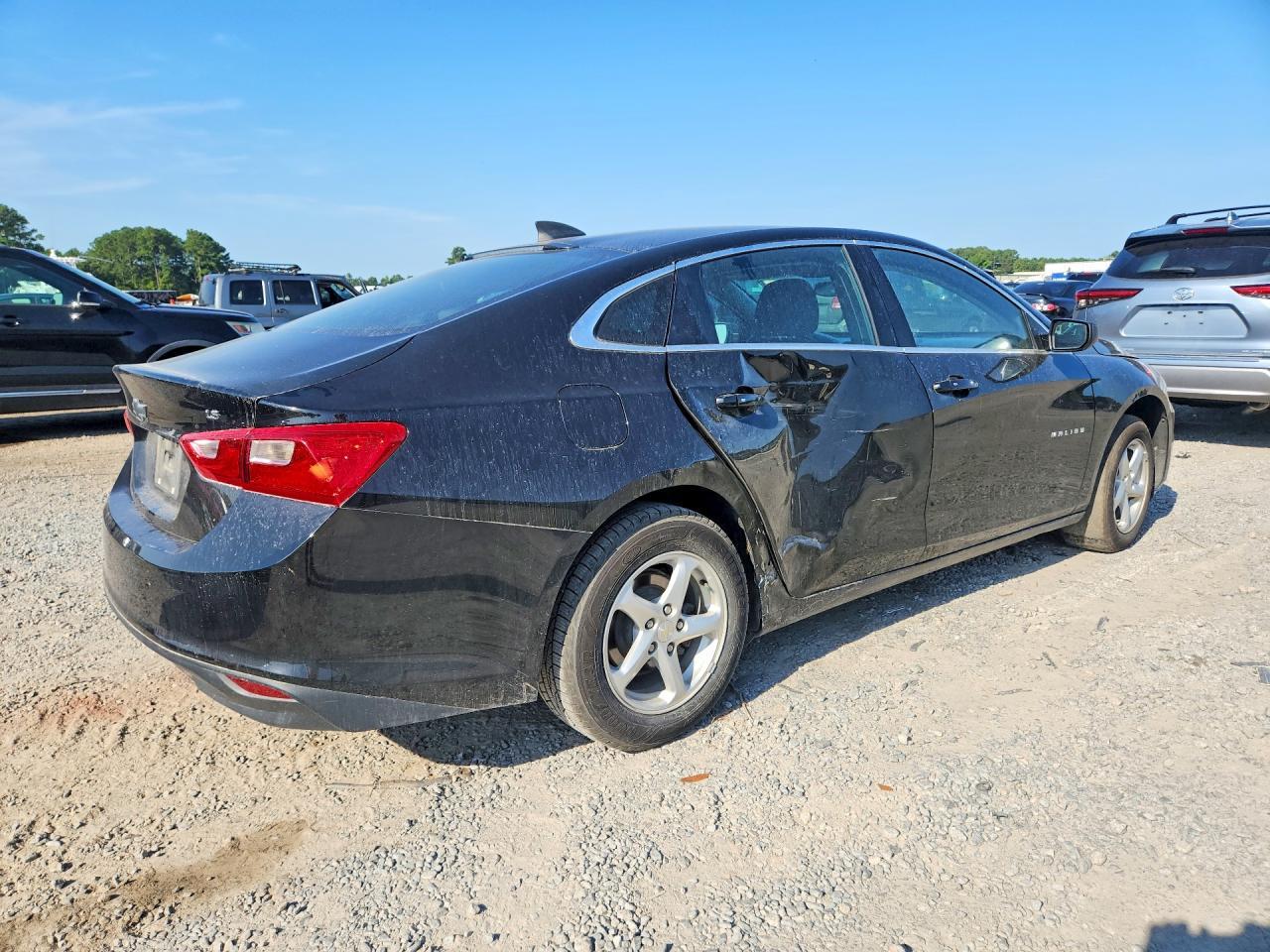 2016 Chevrolet Malibu Ls - zdjęcie 3