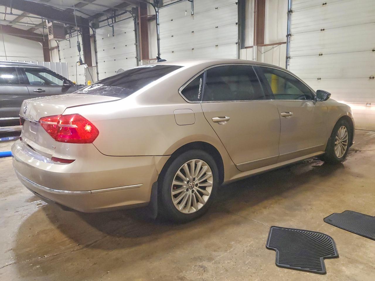 2016 Volkswagen Passat Se - zdjęcie 3