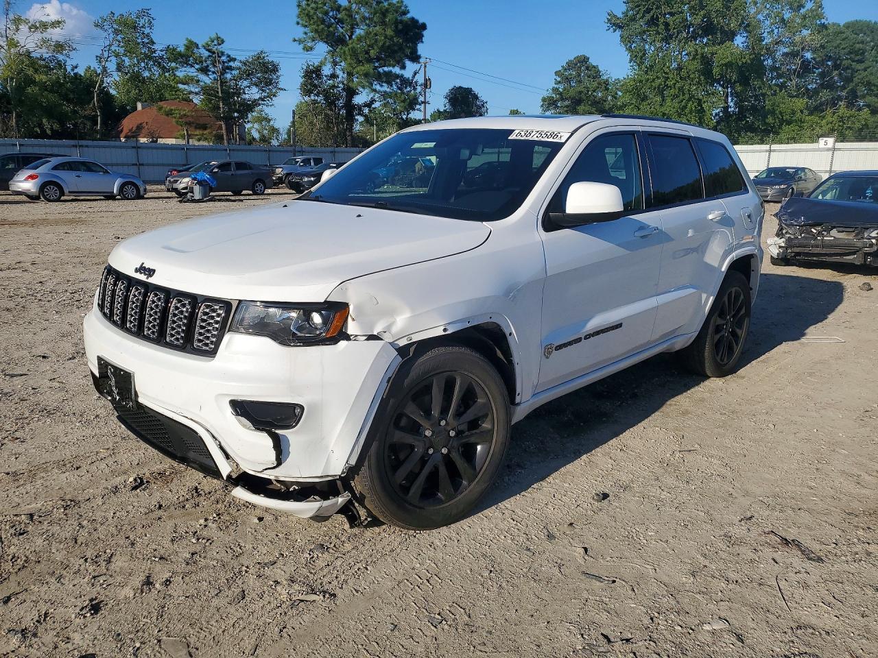 2020 Jeep Grand Cherokee Laredo - zdjęcie główne