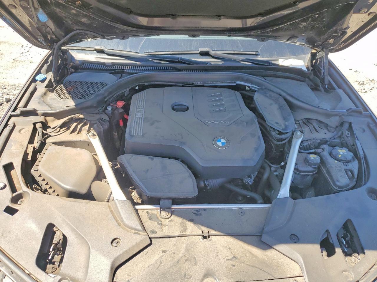 2020 BMW Seria 5 530i - zdjęcie 11