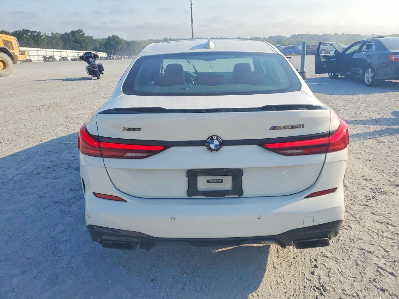 2020 BMW Seria 2 M235i - zdjęcie 6